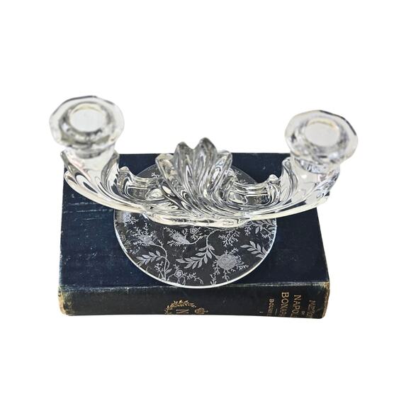 4x8" Fostoria Chintz Etched Blown Glass Double Candle Holder, Mint Condition - Picture 2 of 10